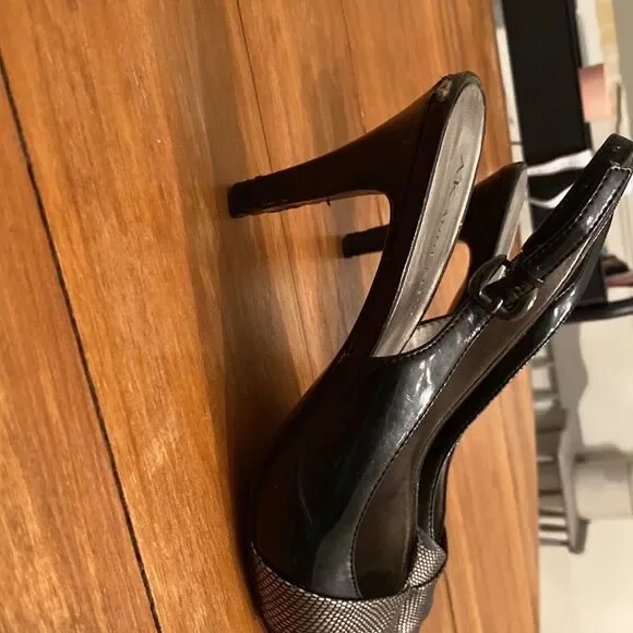 Anne Klein Size 7 Heels - Picture 4 of 9
